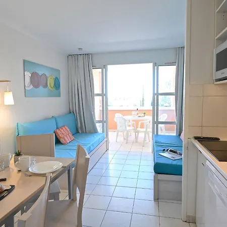 Apartamento Village Cap Esterel - L'esquinade-104 By Interhome *