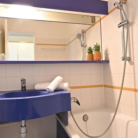Apartamento Village Cap Esterel - L'esquinade-104 By Interhome Saint-Raphaël