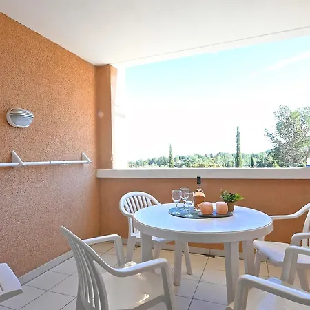 Apartamento Village Cap Esterel - L'esquinade-104 By Interhome Saint-Raphaël
