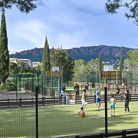 Apartamento Village Cap Esterel - L'esquinade-104 By Interhome Saint-Raphaël