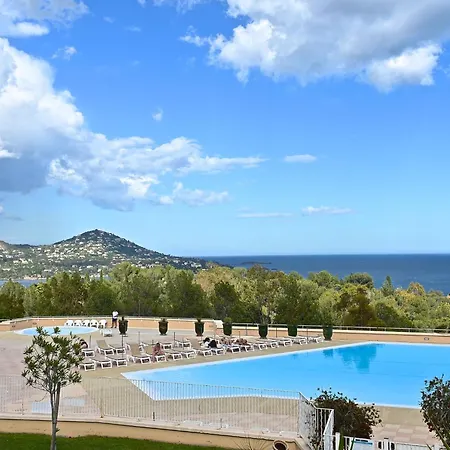 Appartamento Village Cap Esterel - L'esquinade-104 By Interhome